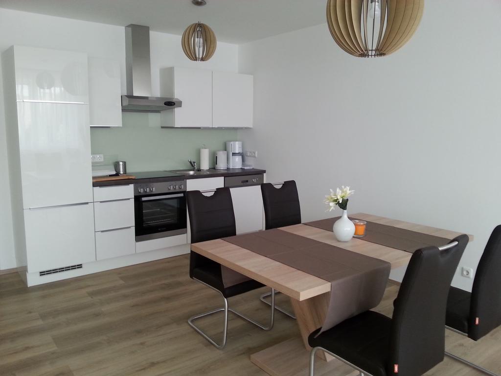 Penthouse Griemann 2 Fuer Max 4 Personen Mit Eigener Grosser Dachterrasse Zum Relaxen! Illmic Kültér fotó